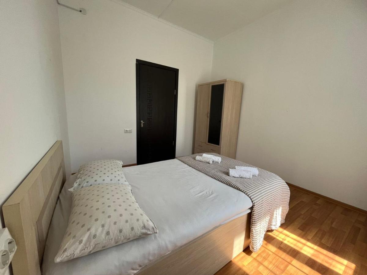 Guest House Oasis - Tvishi Экстерьер фото